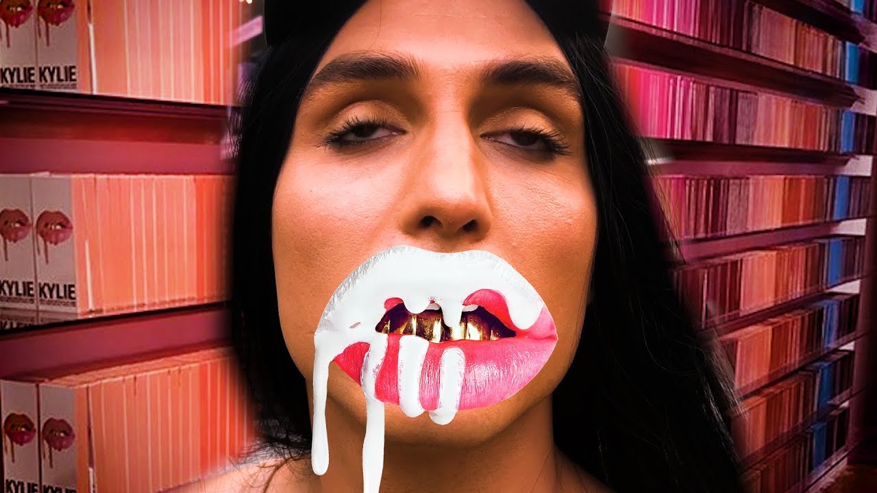 Kim at Kylie's Pop-Up | Benito Skinner (2018)