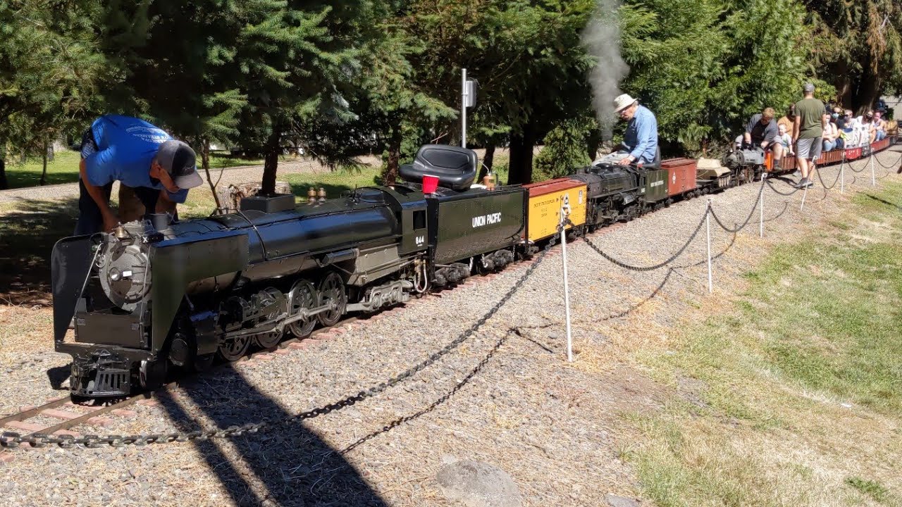 A triple header derailment. PNW Live Steamers. Shady Dell Oregon.