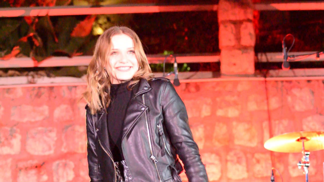 Carla en live 