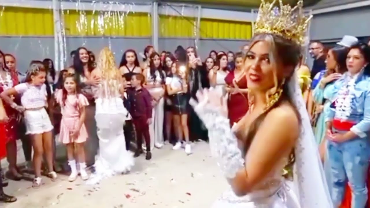 BODA GITANA DE ENSUEÑO BAILANDO RUMBA ESPECTACULAR CON ALEGRIA Y DUENDE 💙❤️💚 #gypsy #rumba #boda #1m
