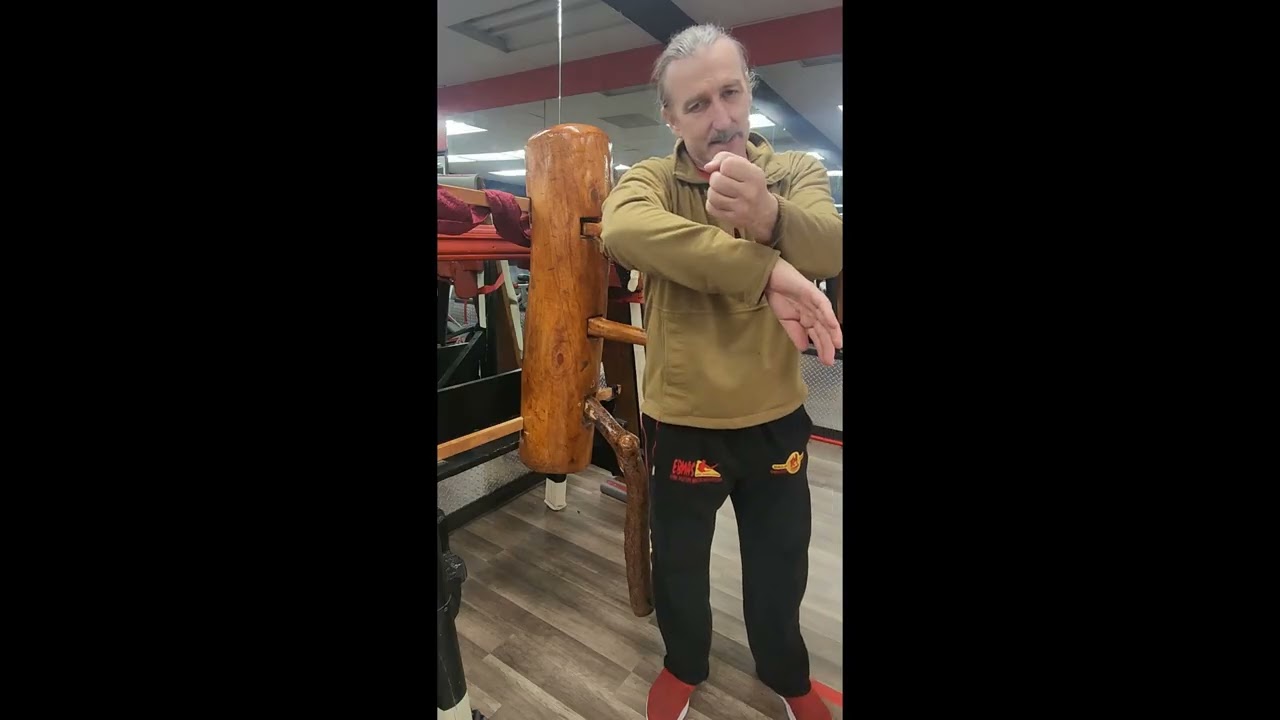 Why So Sticky? Wooden Dummy Online Threads Video (7 of 9)