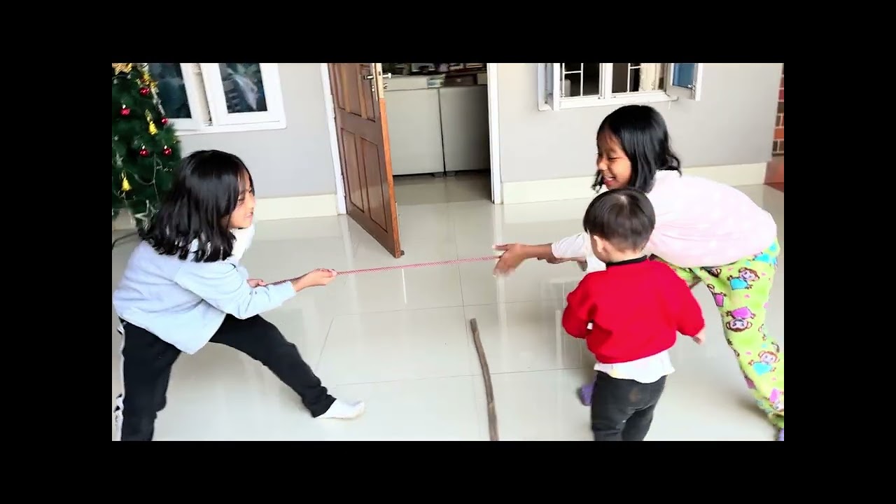 Time with Granny: Pure bliss😍#happyfamily #happyfamilyreels #granny #grannygame 