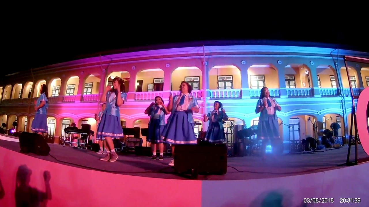 สวนกุหลาบวิทยาลัย: SHOW คุ๊กกี้เสี่ยงทาย โดย ชมรมครูเก่า