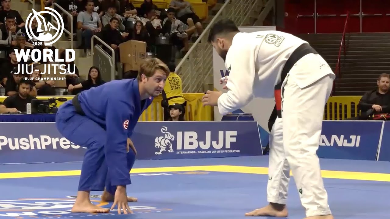 Нолан Стюарт против Маркоса Карроццино / Чемпионат мира 2025