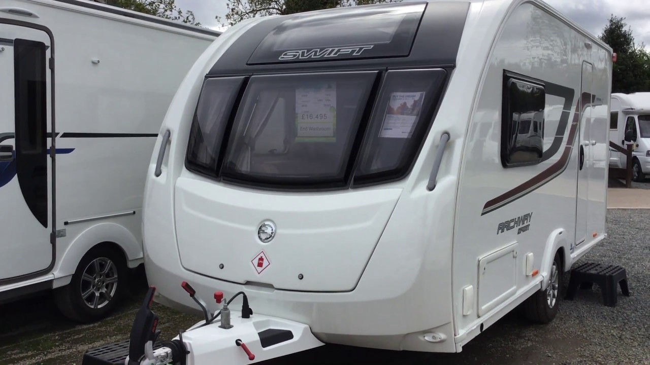 Swift Archway Sport 2016 - end washroom 2 berth