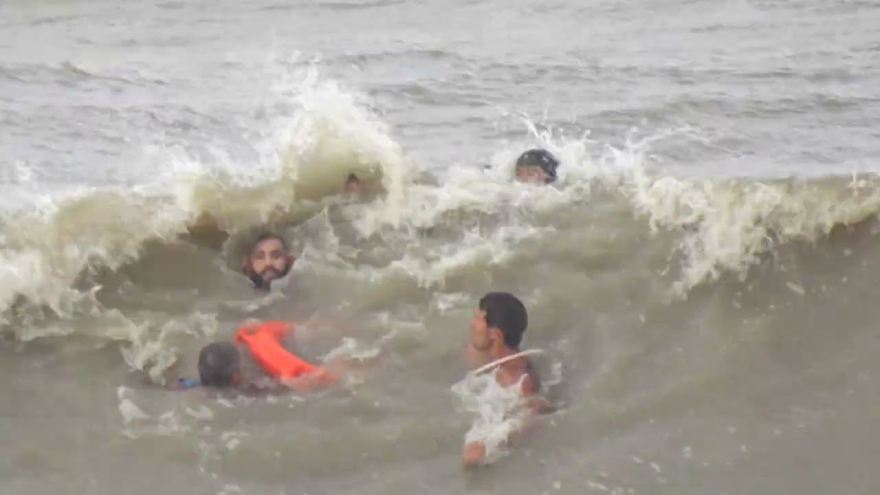 Después del calor siguieron los rescates. 10 de febrero de 2025, 138 Villa Gesell.