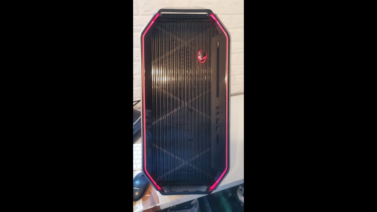 Alienware Area 51 R2 Gaming PC /256GB SSD Win 10 Pro/3 x 2TB HDD/8GB Radeon Rx 480/8Gb DDR4