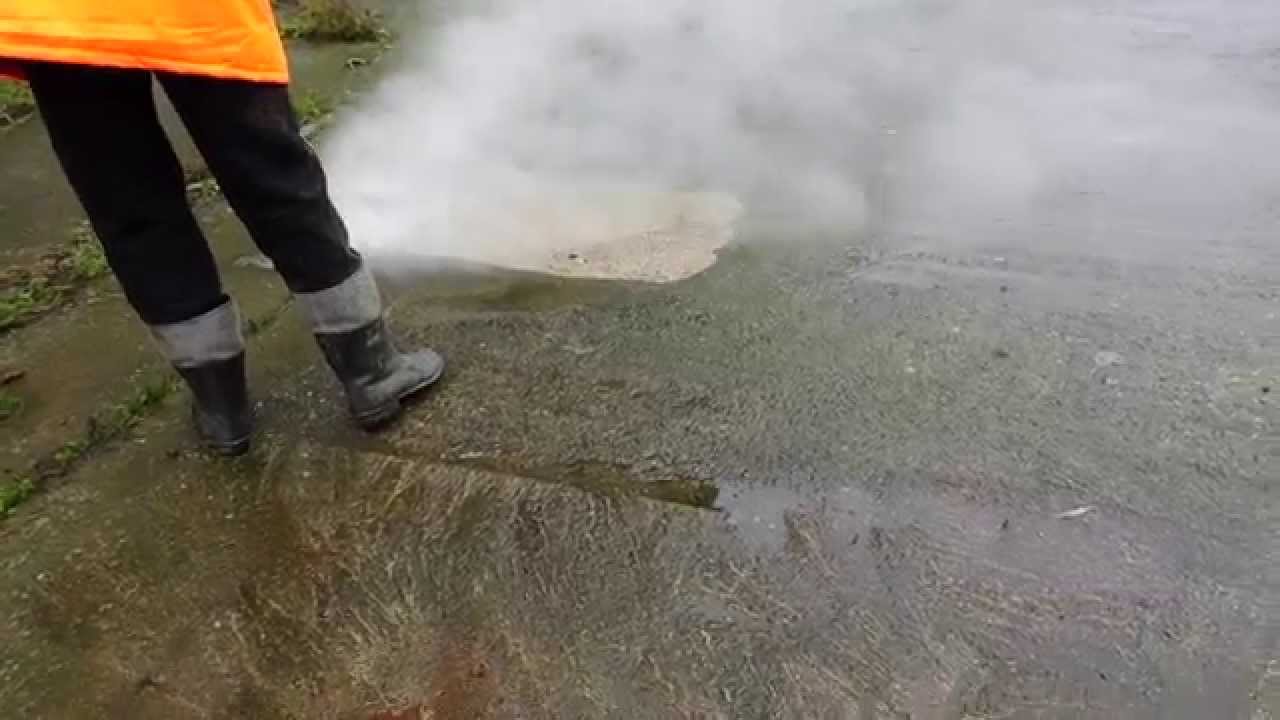 J.W-System oczyszczanie posadzki betonowej i kostki brukowej metodą wysokociśnieniową 500Bar