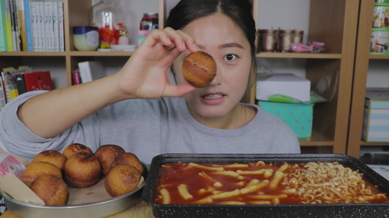 Deep Fried Cheese Ball + Spicy Rice cakes Mukbang | KEEMI♥