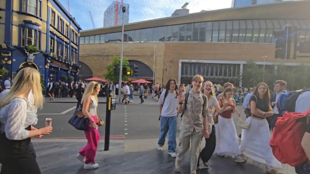 London England - Quiet Walk Through  Hidden Gems  | 