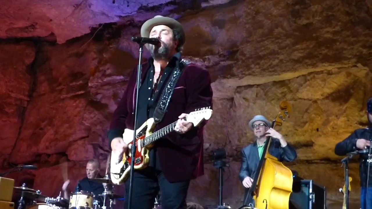 The Mavericks, La Sitiera