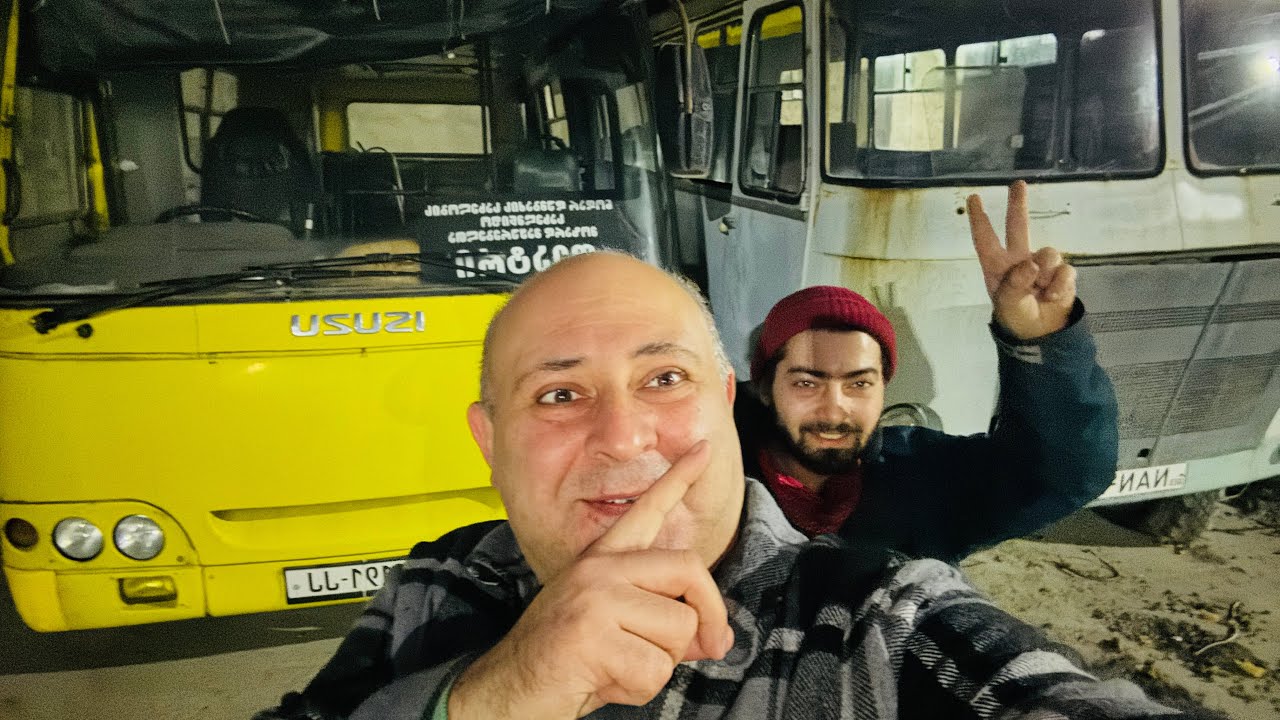 თბილისი. რა ხდება ღამის საათებში ძველი კინოსტუდიის ტერიტორიაზე.