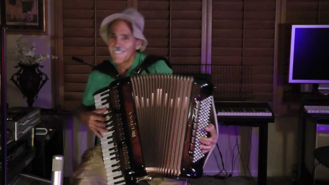 Ambiance Musettienne accordion.