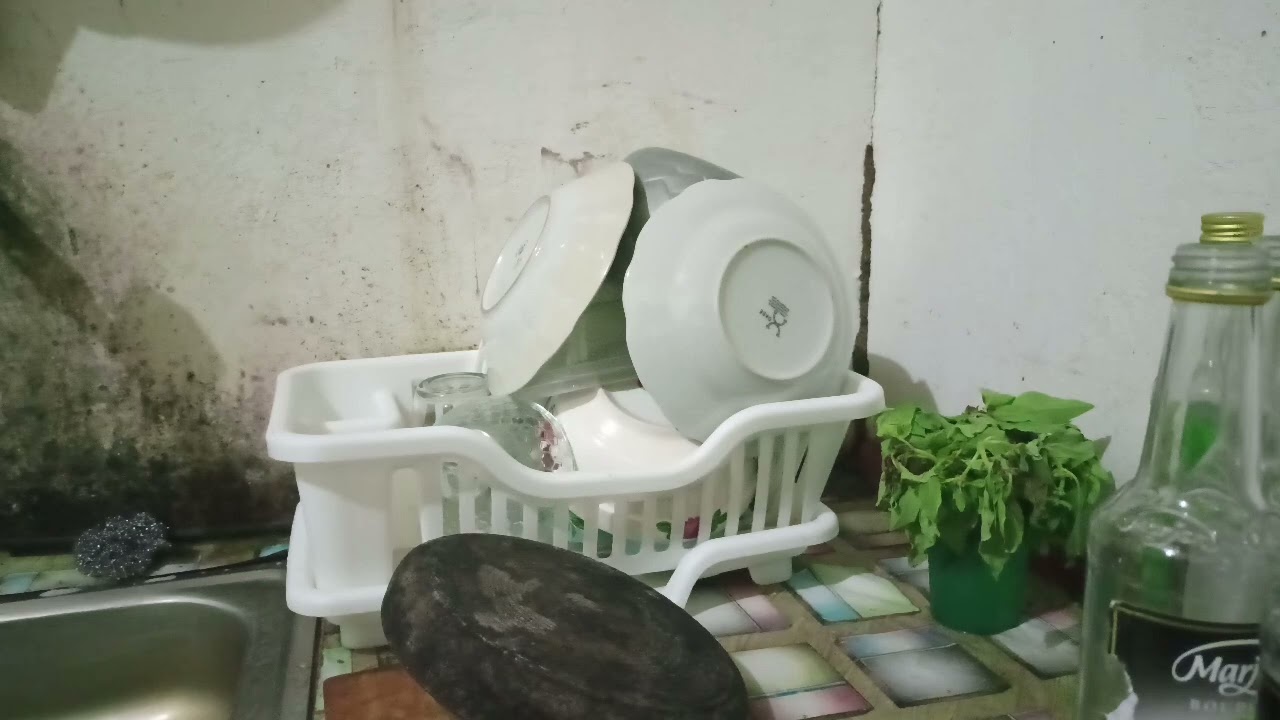 Cara menghibur diri sendiri biar tidak penat dengan karoke | goreng pisang | beres dapur tipis tipis