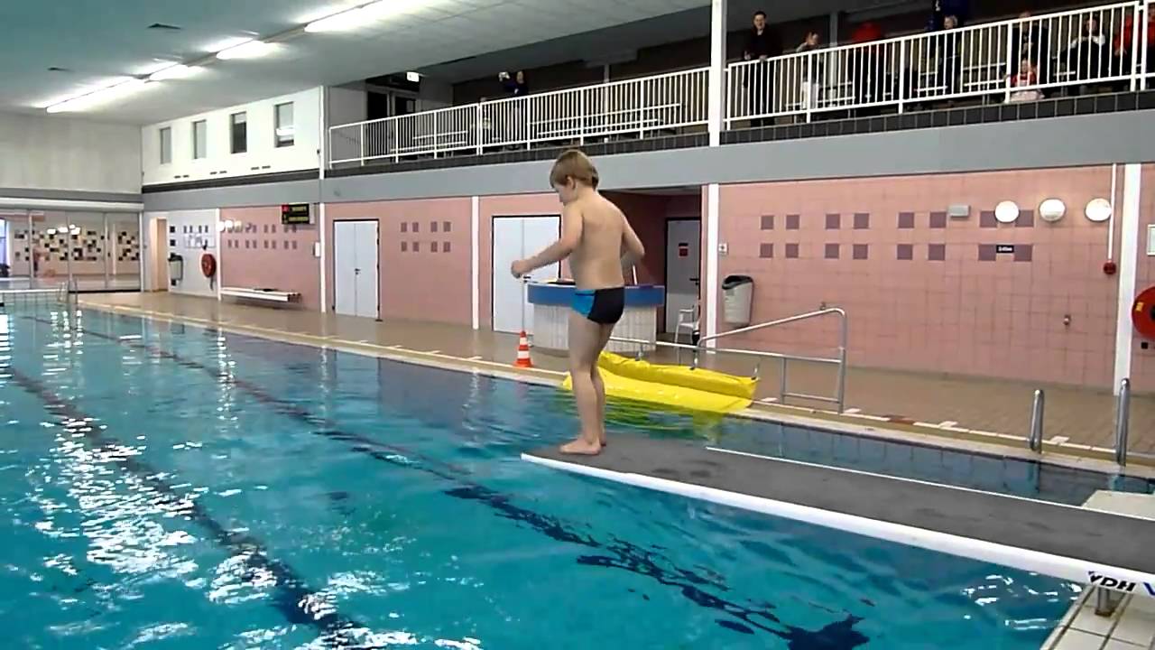 Salto van de duikplank