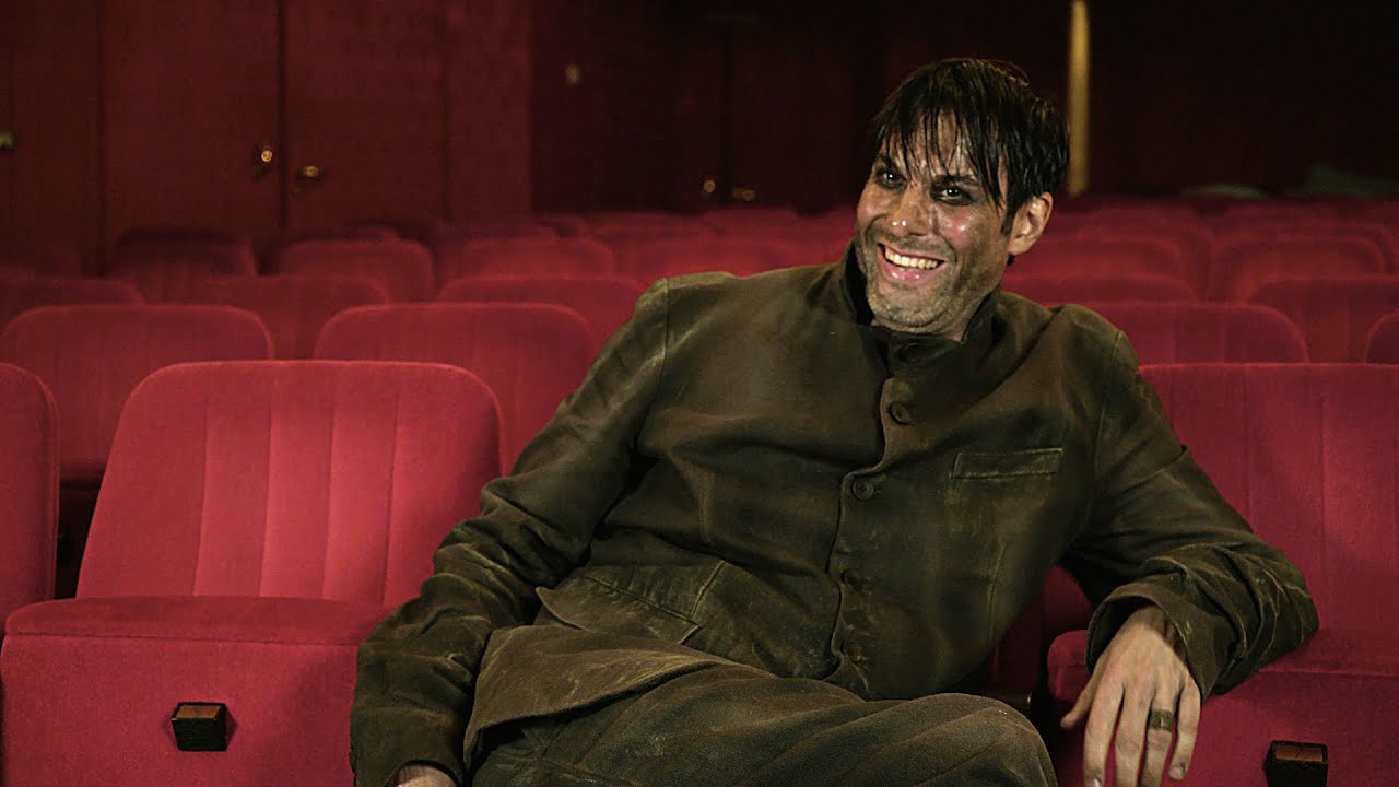 Max Simonischek über 