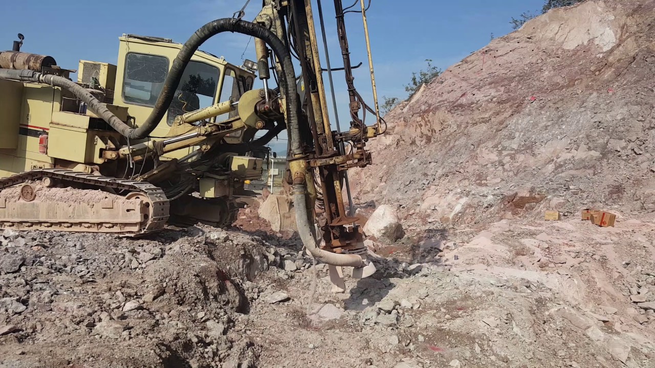 [ Winwin Used Machinery ] Used crawler drill Ingersoll rand CM470 2004yr For sale