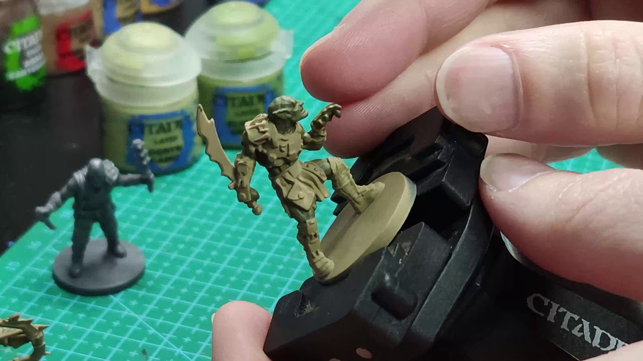 TUTORIAL DI PITTURA #2 - PELLE DA ORCO E PENNELLO ASCIUTTO