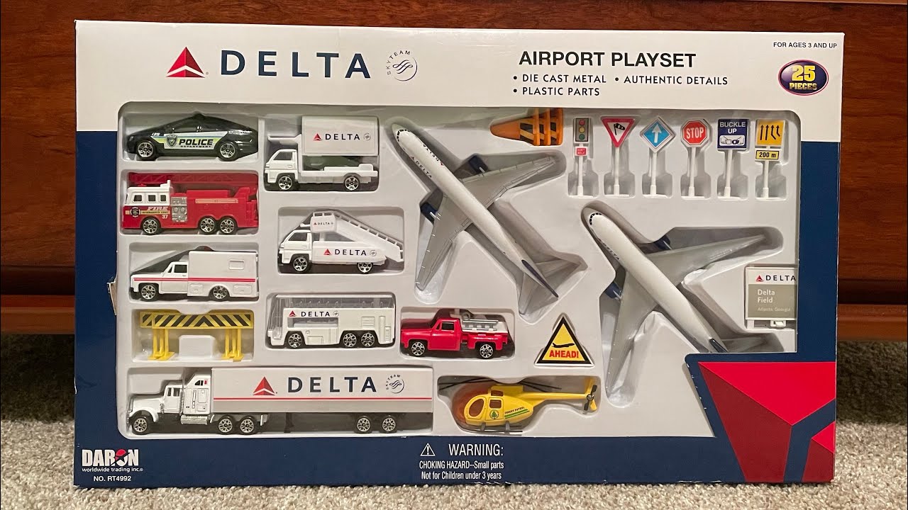 Daron Realtoy Delta 25 Piece Airport Playset Unboxing