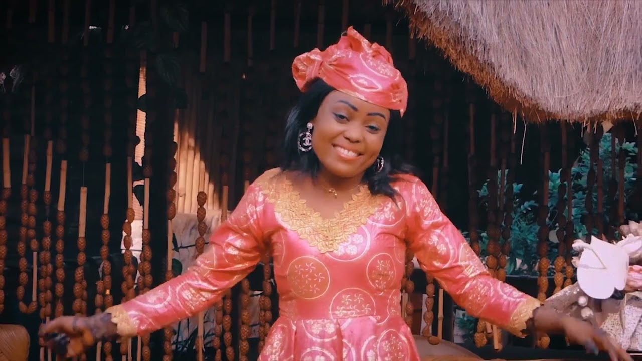 Samira baby planète(clip_Officiel)