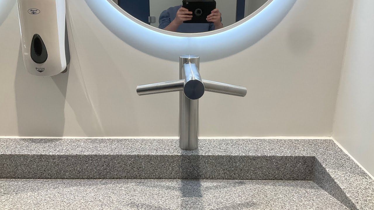 Dyson Airblade Wash+Dry AB10 | Shopping Centre | Caloundra QLD