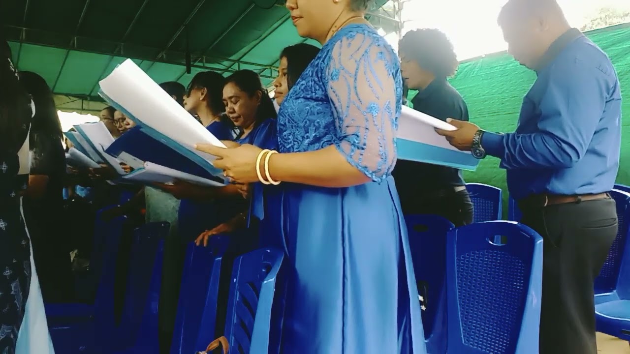 GEMBIRA MENYAMBUT TUBUH TUHAN||Cipt.Gerardy Tukan||PS.SANJUAN CHOIR||Musik Pa Yos Uran Crew|Kota Sau