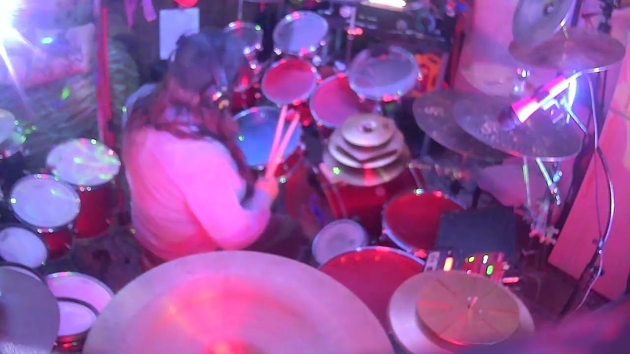 sundayfunday@daveydemonhtown D W Seymour DaveyDemon Drummaster