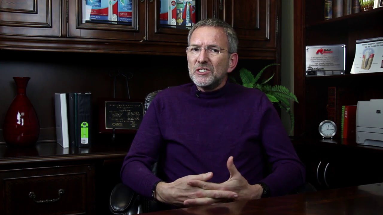 Difference between a Periodontist and a General Dentist -  University Periodontal Associates