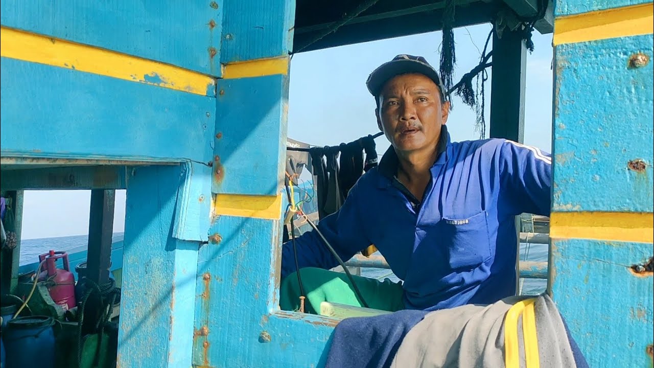 Lagi Semangat Semangatnya Melaut, Eh Malah Kerusakan Mesin Lampu - Vlog Nelayan Story