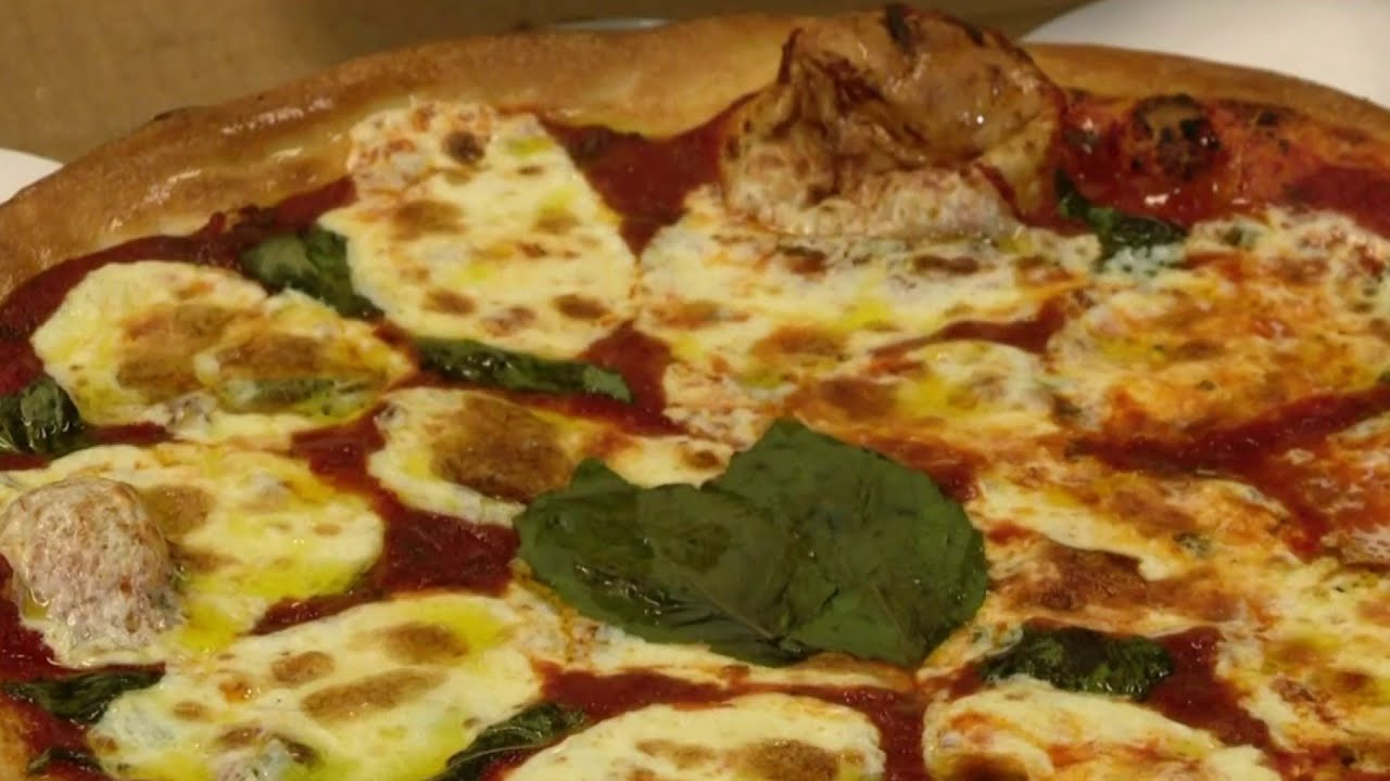 Tasty Tuesday: Vizzy's Pizza Palace