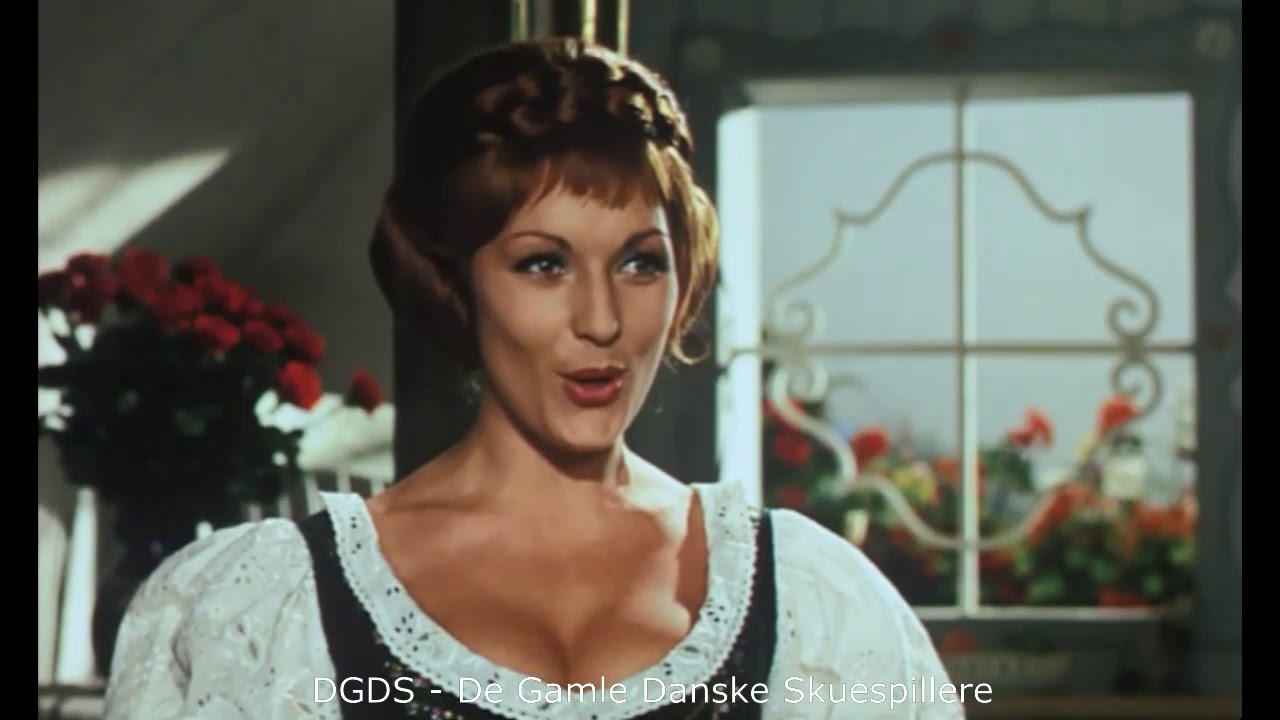 Sommer I Tyrol (1964) - Sommer og sol ved Den Hvid Hest