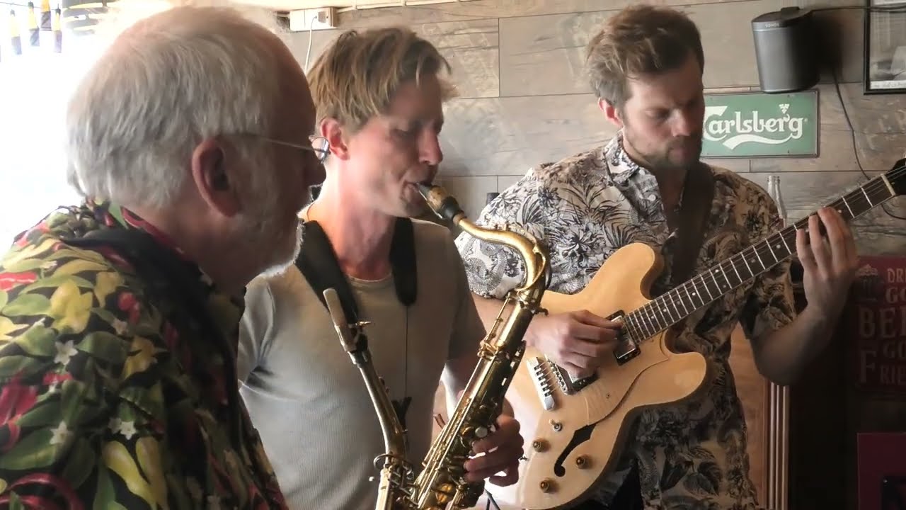 CORCOVADO/QUIET NIGHTS (Ant&ocirc;nio Carlos Jobim), by Fredrik Moth Five. at &Oslash;lands Pub 1/ - June 2022