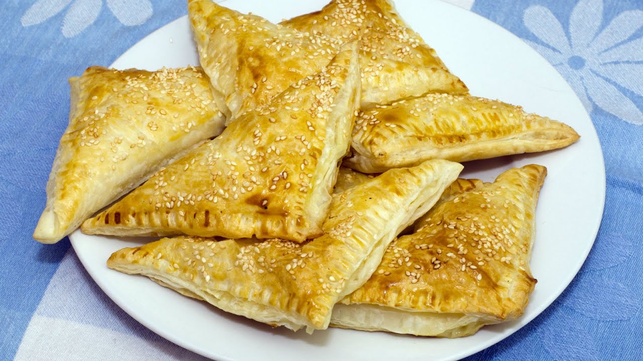 EPISODE 7: HOW TO MAKE SPINACH & CHEESE BOUREKAS