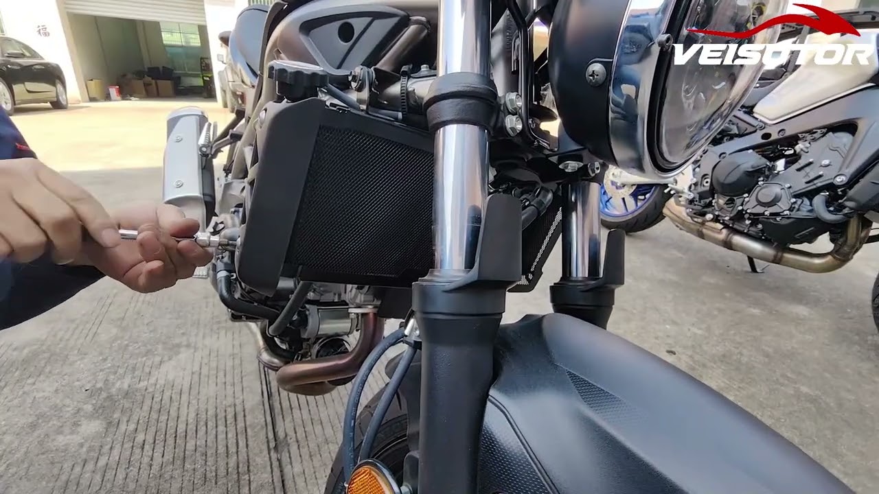 Installation of Radiator Grille Guard Protection Cover for Suzuki SV650