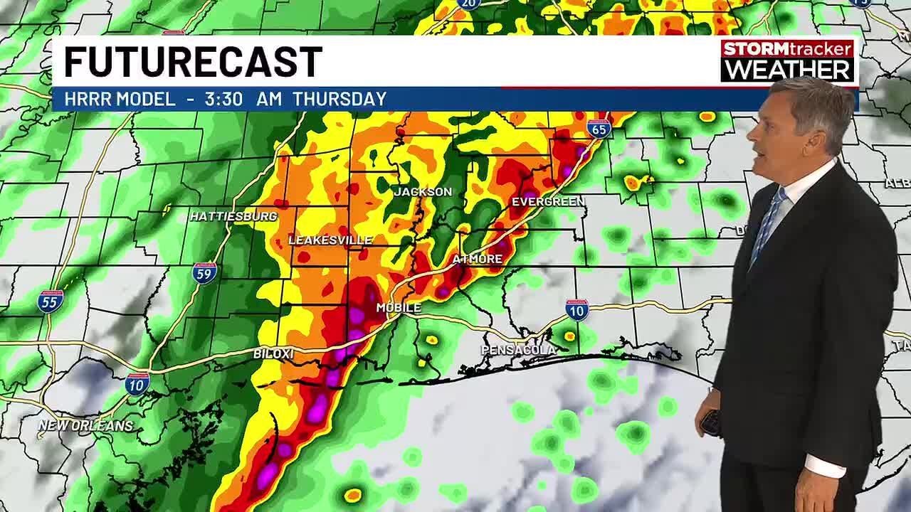 Strong to severe storms to move in overnight into Thursday morning
