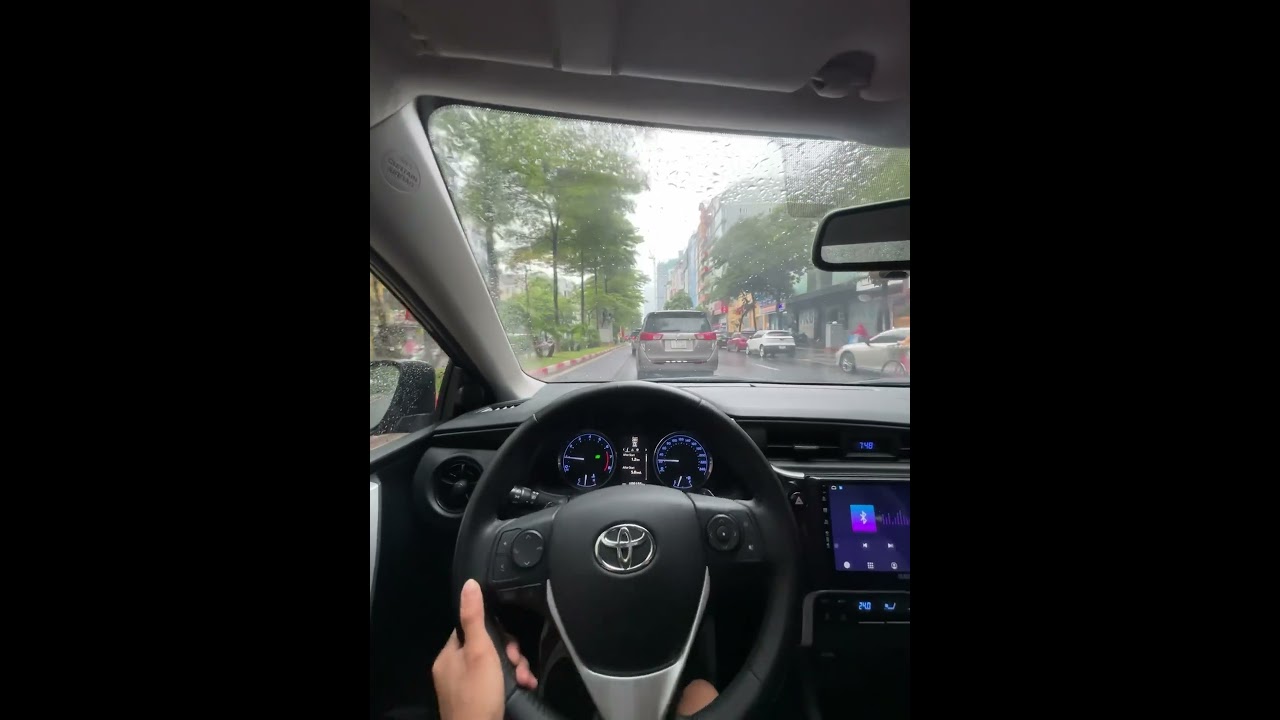 Toyota Altis 2.0V 2017 giá 4xx 