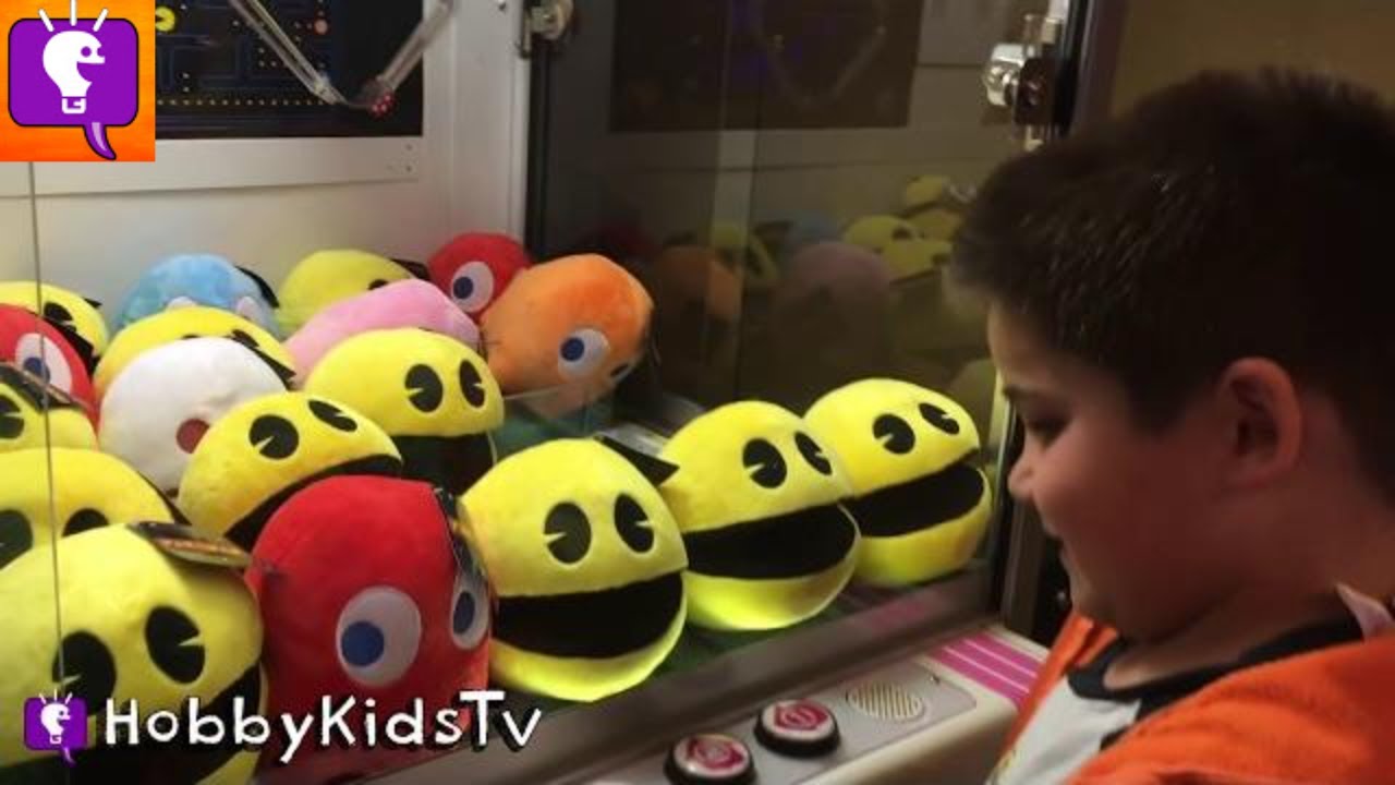 Winning Toys at The ARCADE with HobbyKidsTV