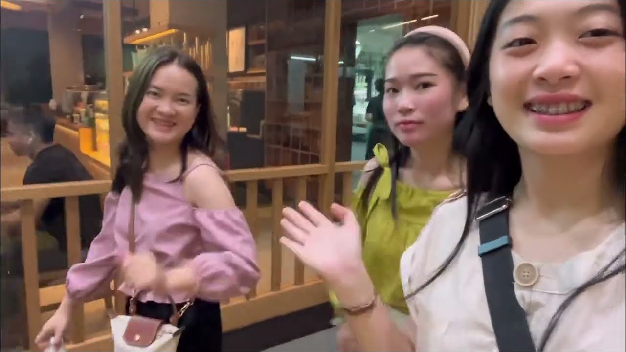 🇱🇦🇹🇭สาวลาวเดินunion mallตั้งใจไปชื้อของแต่ไปเจอดารานางเอก￼￼ซีรี่ส์จีน🇨🇳 #สาวลาว#vlog