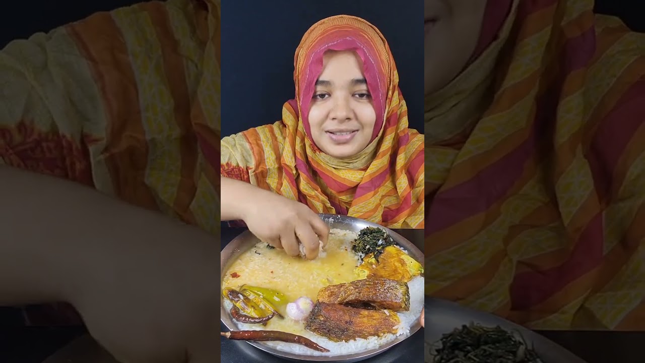 Cooking & Eating Pohela Boisakh Special Pantha Vat /Water Rice with Fish Fry Vorta Omelet Potol Vaja