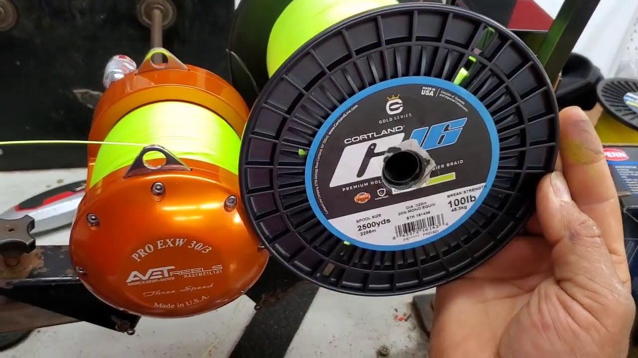 Avet 30exw spooled 100lb Cortland Hollow core Braid max and then spliced into Solid braid top shot