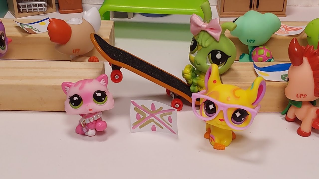(The three girls) Episode 9 Kayle's art project with sweet pea 🫛.