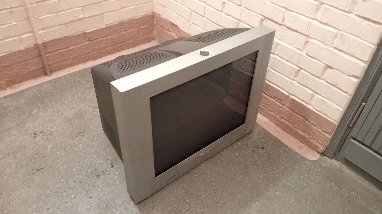 Philips Matchline 29pt9416/12r / 3.1 Surround sound speakers system!