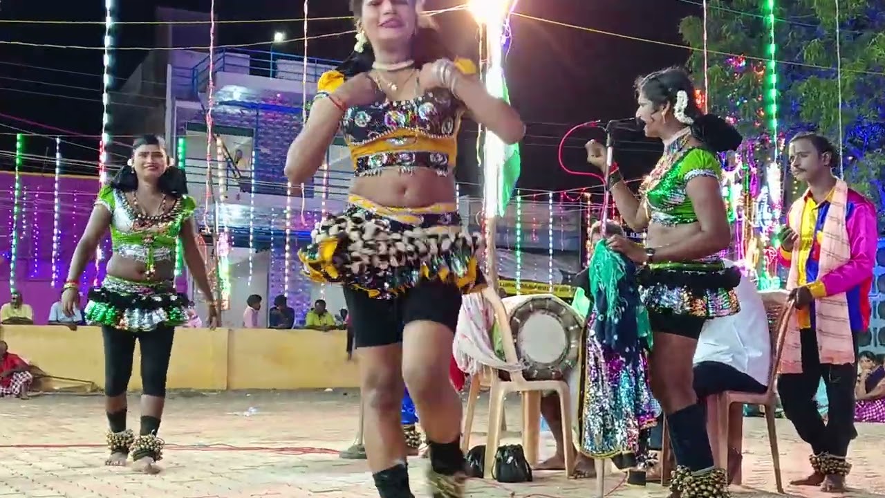 அருமையான ஏசல் பாடல் . வக்கீல் முருகன் கிராமிய நிகழ்ச்சி ராஜா ராணி ஆட்டம்.....