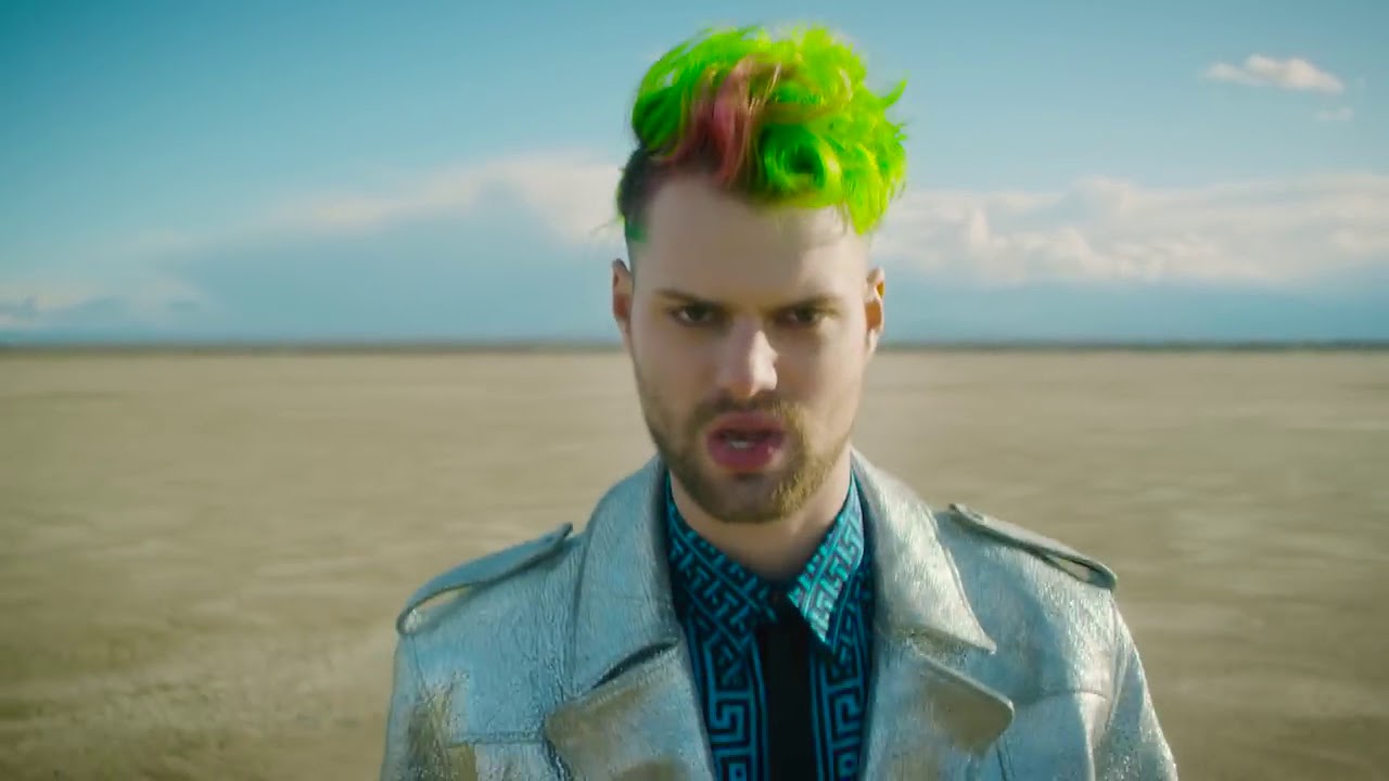 Pinkfong - Batshit (Official Video) ft. SOFI TUKKER