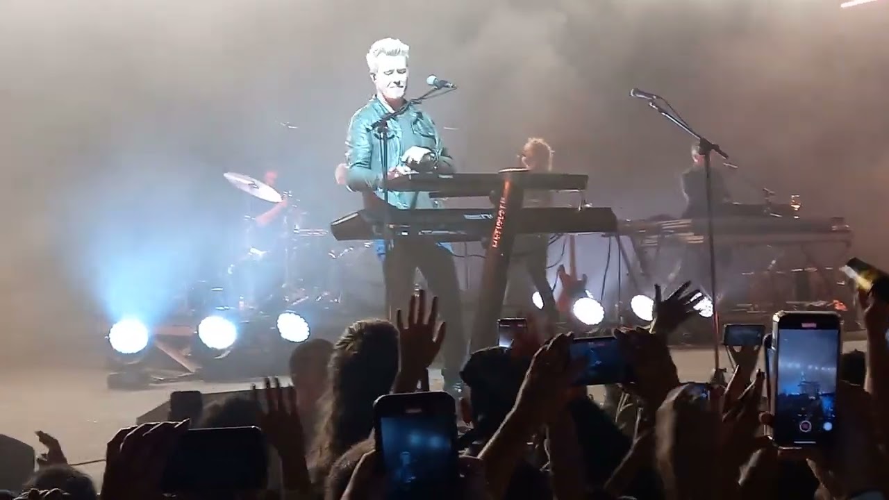 a-ha - Take On Me Ao Vivo no Qualistage - RJ na integra [21/07/2022]