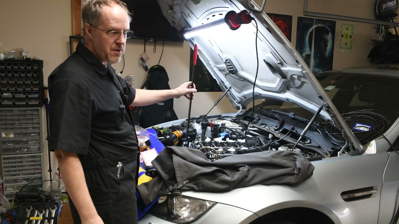 E90 BMW M3 S65 Valve Spring Repair - Timing the S65