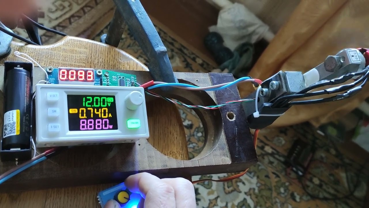 Измерение эфективности двигателя dji 2212 проп карбон 1045