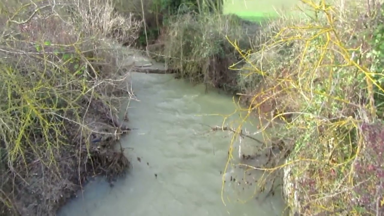 INTXUSTA UR JAUTZIA-DIABLOZULO UR JAUTZIA ETA ELOKO GAZTELUA