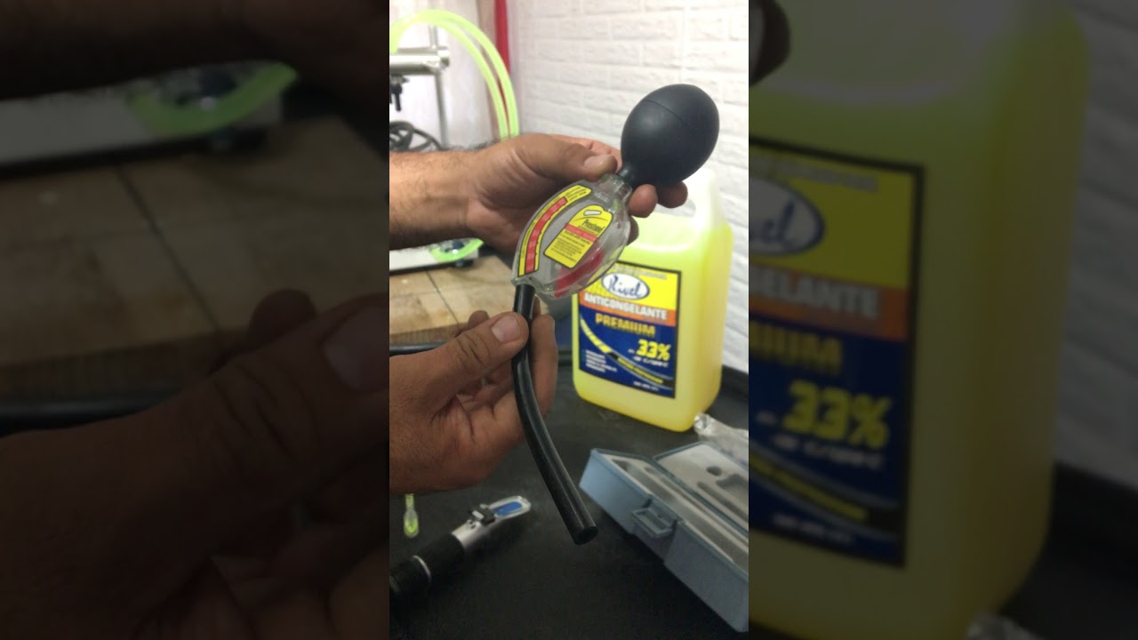 Demostración de concentración Rivel 33%  con refractometro y densimetro