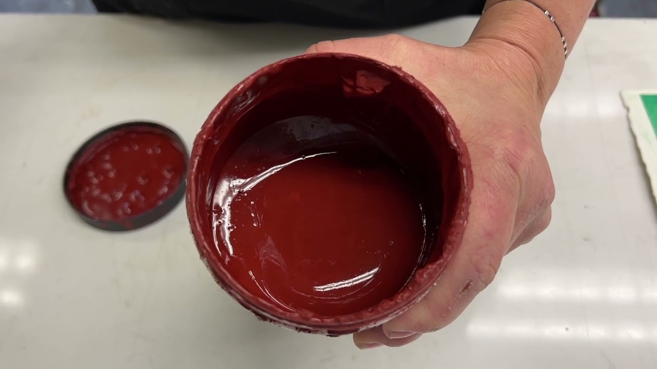 This video will explain how to properly use screen filler or red block out